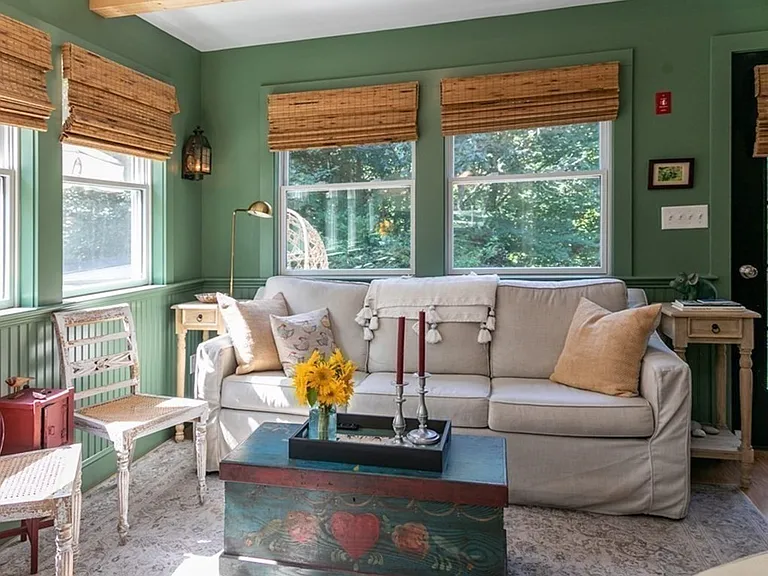 11 Hammett Ln — Photo 3