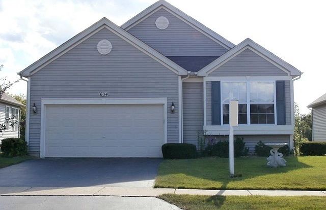 1st image of 634 Rembrandt Dr