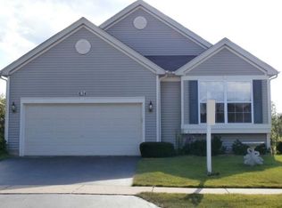 634 Rembrandt Dr, Antioch, IL 60002