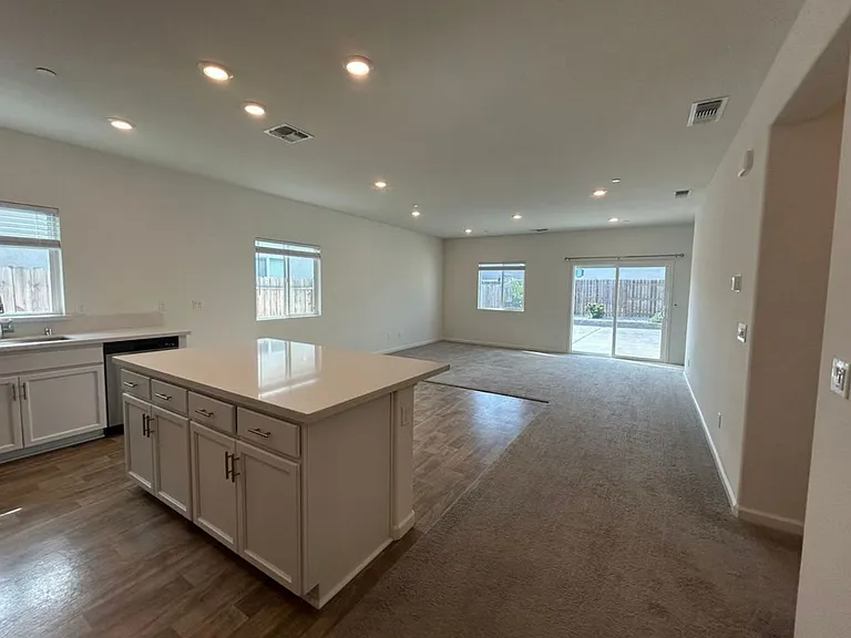 932 Ashbury Ln #1 — Photo 7