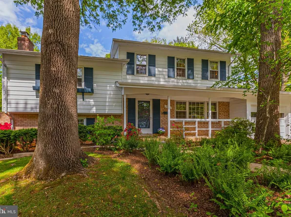 5401 Parkvale Ter, Rockville, MD 20853