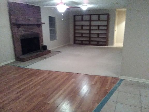 4th image of 5440 Camellia Dr S