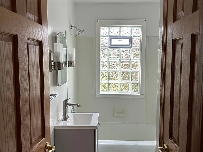 Twenty Four Park, LLC — Photo 8