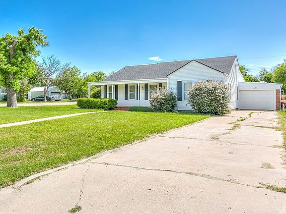 3rd image of 601 N 3rd St