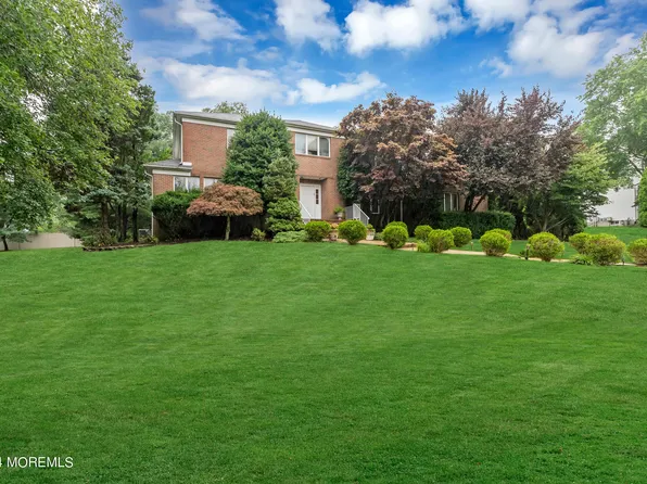 31 Oxford Drive, Ocean Twp, NJ 07712
