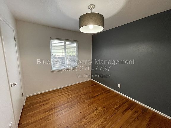 5th image of 2543 El Paso Way