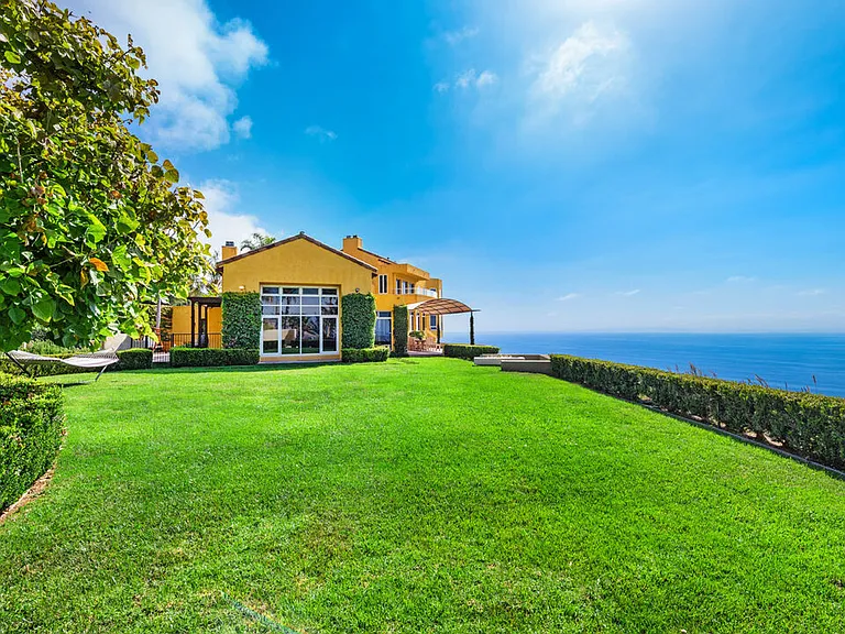 3235 Rambla Pacifico — Photo 8