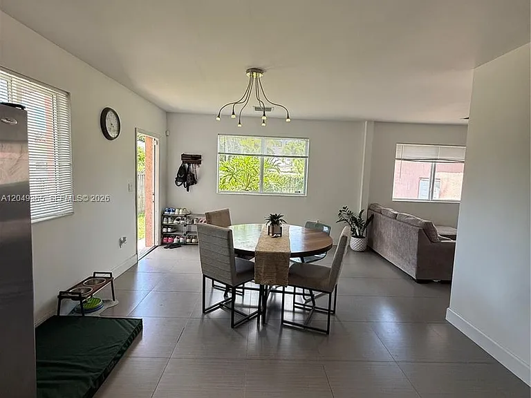 545 NW 121st St — Photo 6