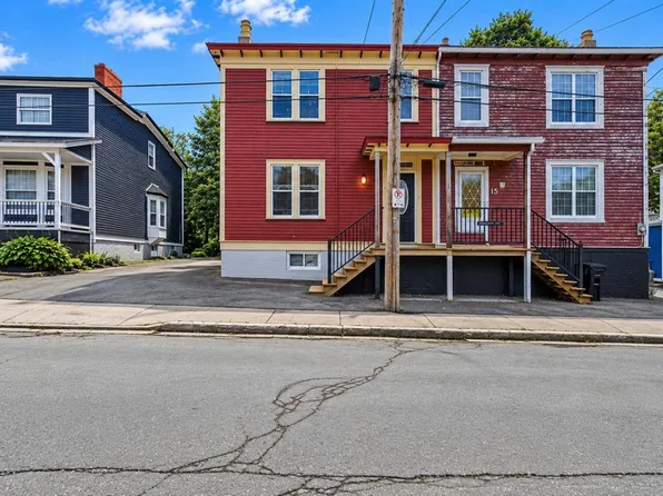 11 Blatch Avenue, St. John's, NL A1C4P5