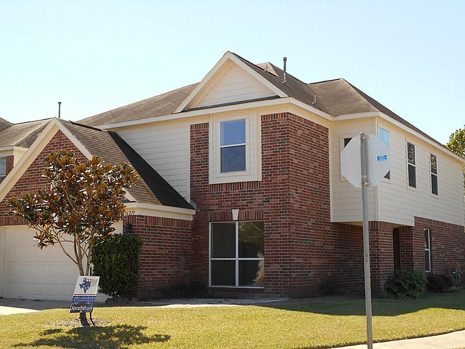 1st image of 16219 Wisteria Hill St