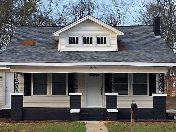2nd image of 210 Memorial Dr