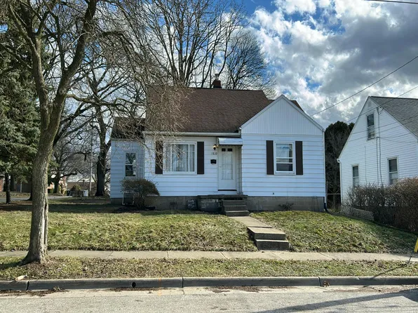 1839 9th St SW, Akron, OH 44314