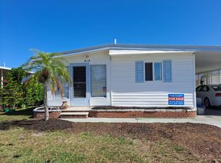 919 Lucaya W, Venice, FL 34285