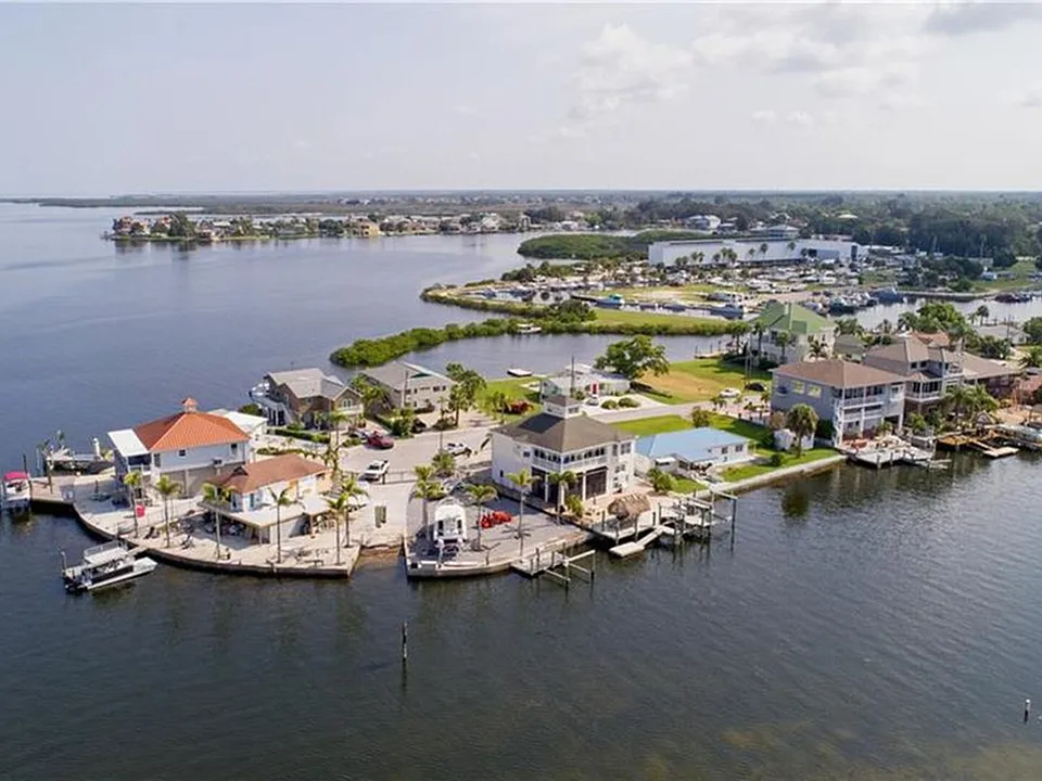 Harbor Dr