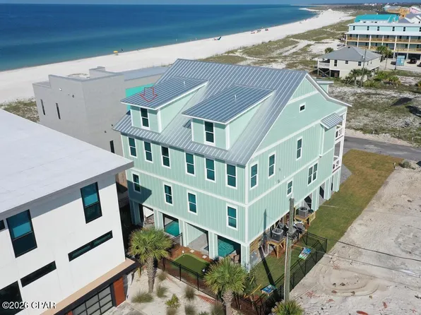 111 S 31st St #B, Mexico Beach, FL 32456