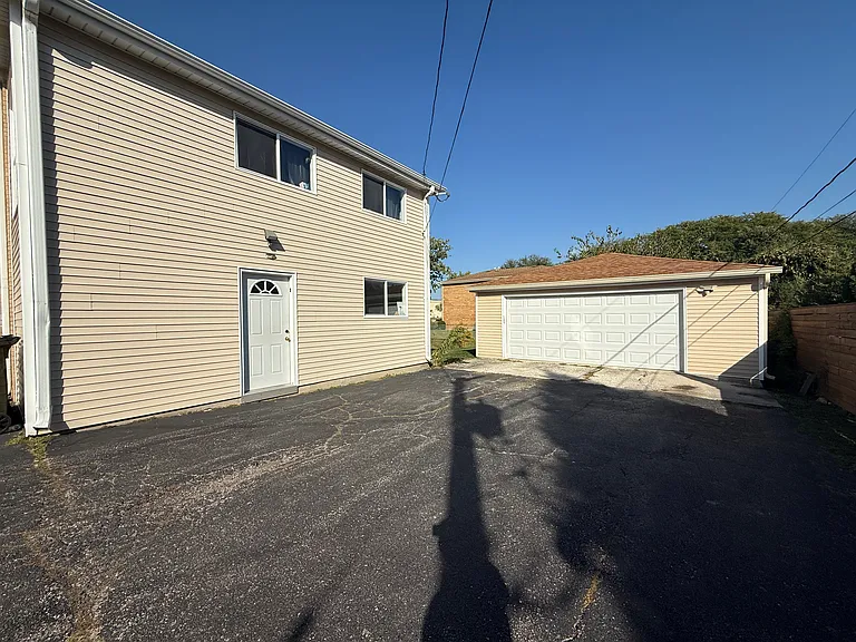 109 Central Ave #A — Photo 11