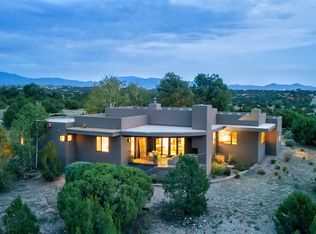 41 Tierra Grande, Santa Fe, NM 87506
