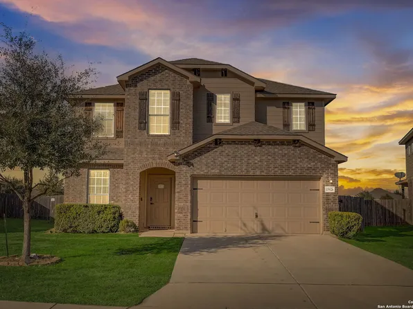 15926 CARDINAL PT, Selma, TX 78154
