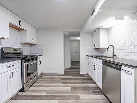 New Kitchen - all new appliances