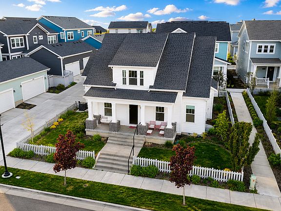 3rd image of 11564 S Dorian Dr W