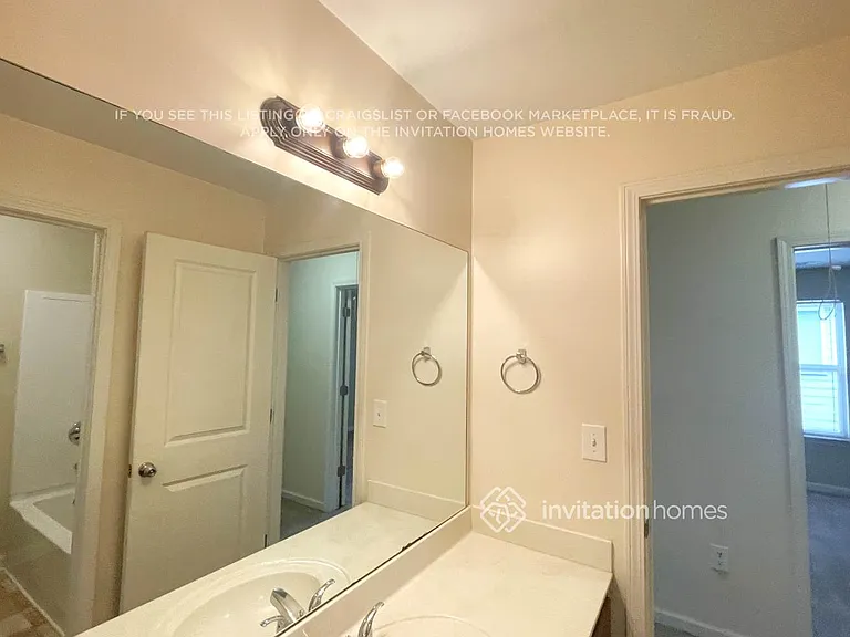 963 Rock Hill Pkwy — Photo 11