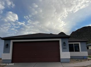 3303 W Alexanderwood Dr, Tucson, AZ 85746