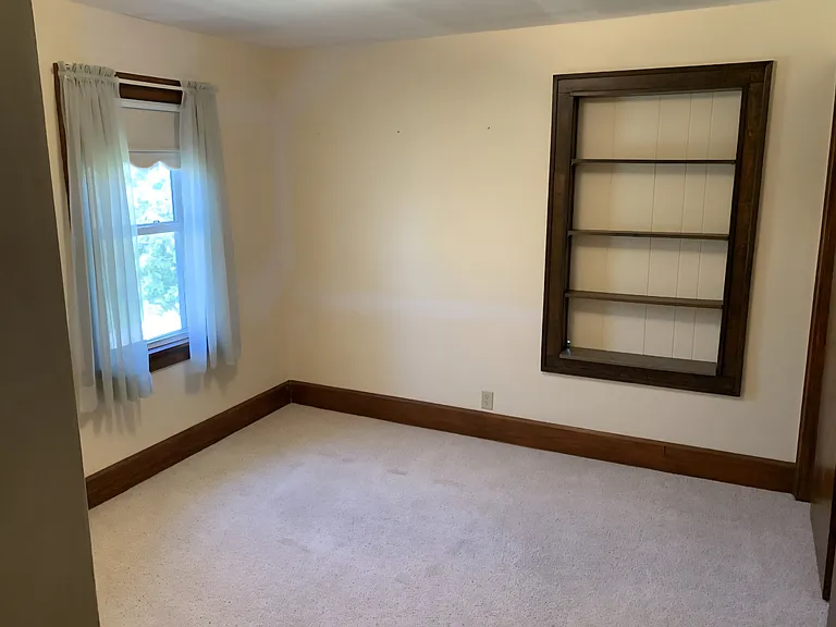 2607 N Main St — Photo 13
