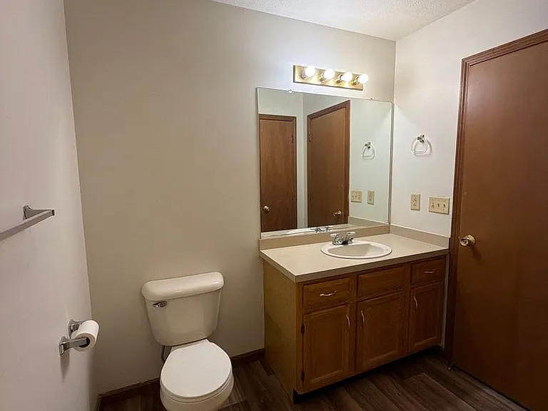 213 Stonewall Ct — Photo 15