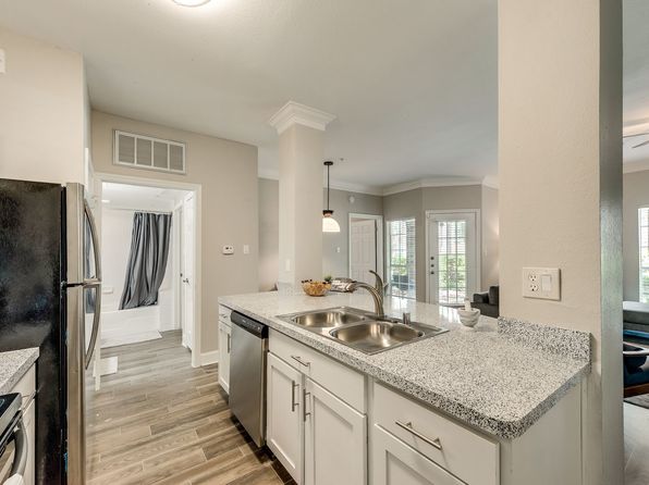 13222 Champions Centre Dr APT 106