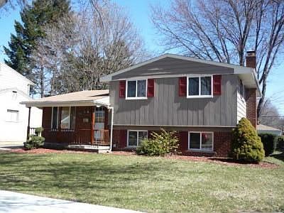 3rd image of 14526 Stonehouse Ave