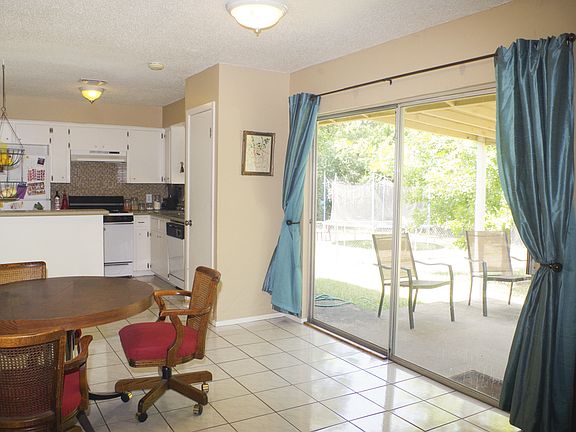 5th image of 7205 Scenic Oaks Cir