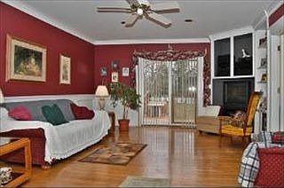 5th image of 1316 Whitcomb Ave