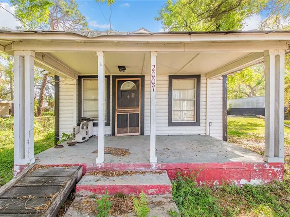 2007 W 61st St, Tampa, FL 33619