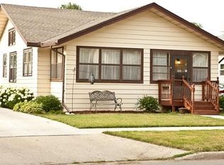 1319 E Van Buren St, Janesville, WI 53545