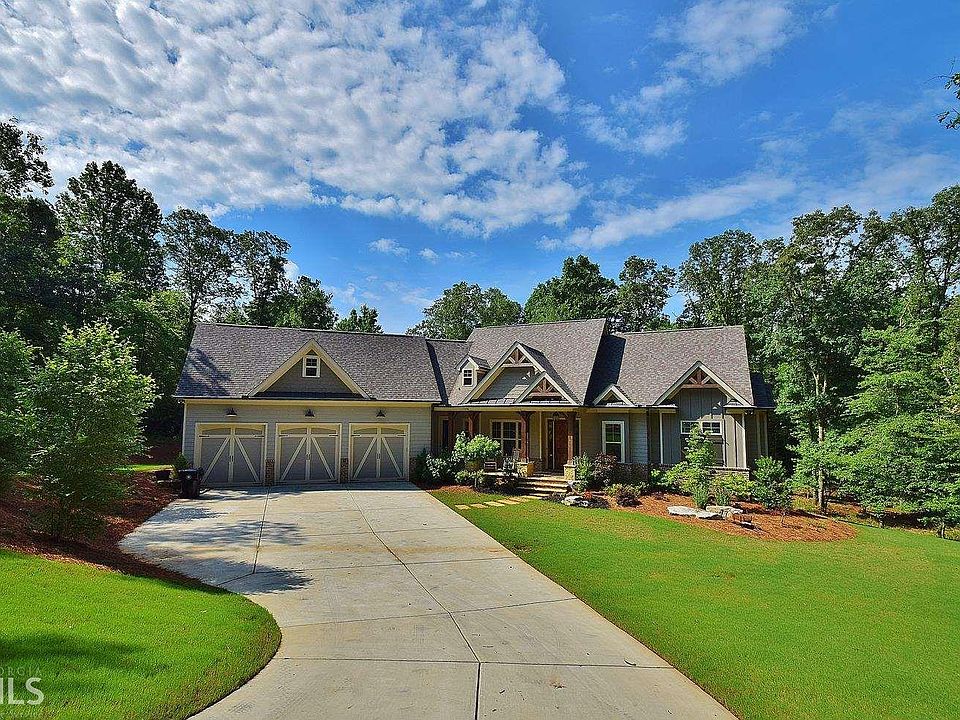 1st image of 217 Stillwater Ln