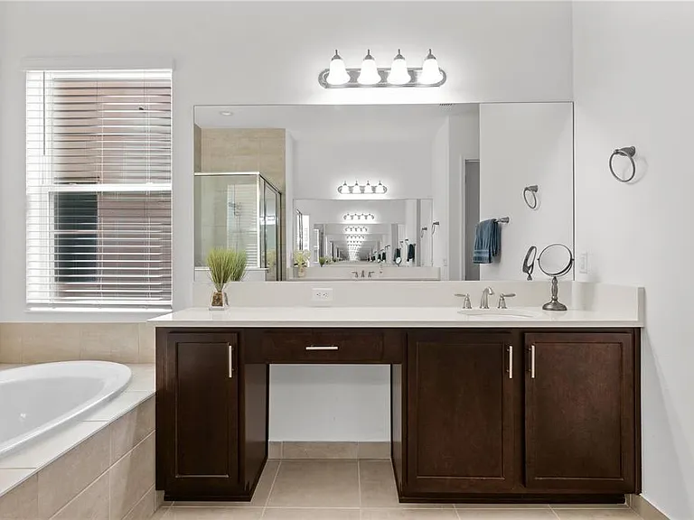 32558 Tree Of Life Ave — Photo 18
