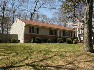 26 Hawkins Ave, Medford, NY 11763