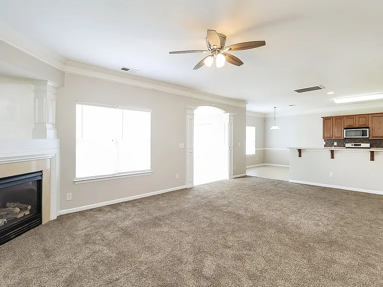 620 Wrayhill Dr — Photo 9