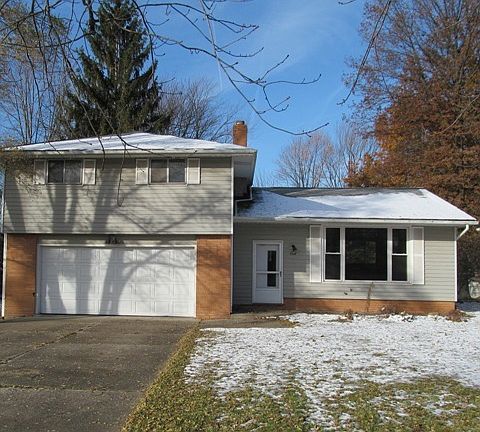 5th image of 7210 W 130th St