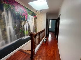 221 Bedford Ave, Bellmore, NY