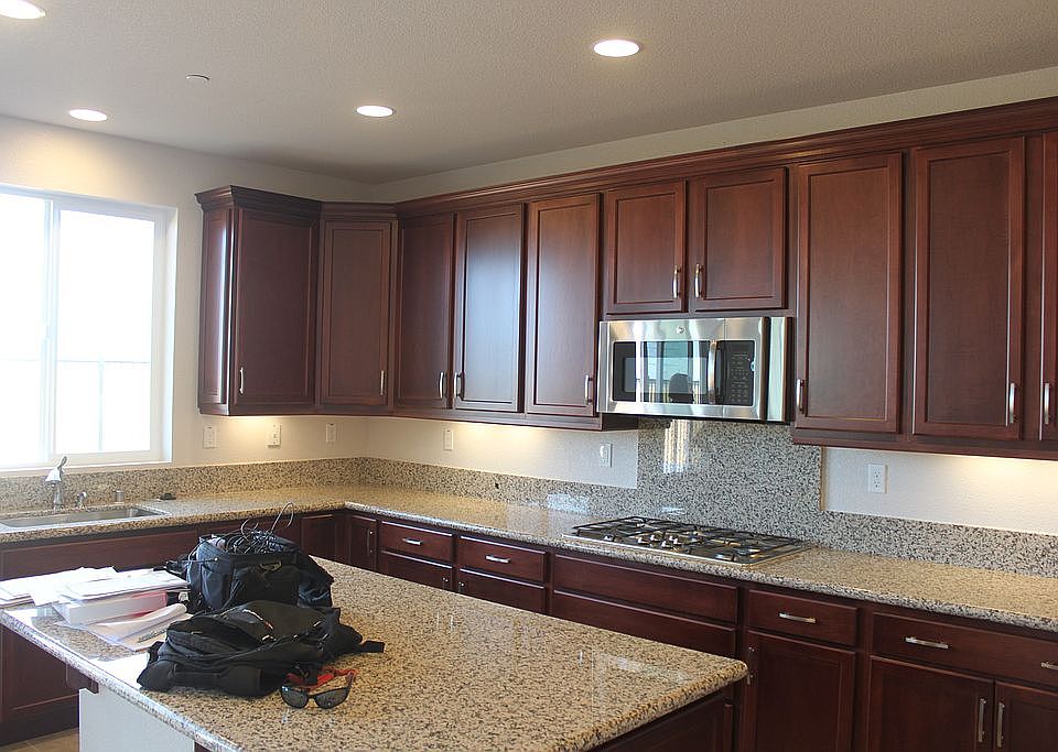 2nd image of 5118 Crystal Cove Dr