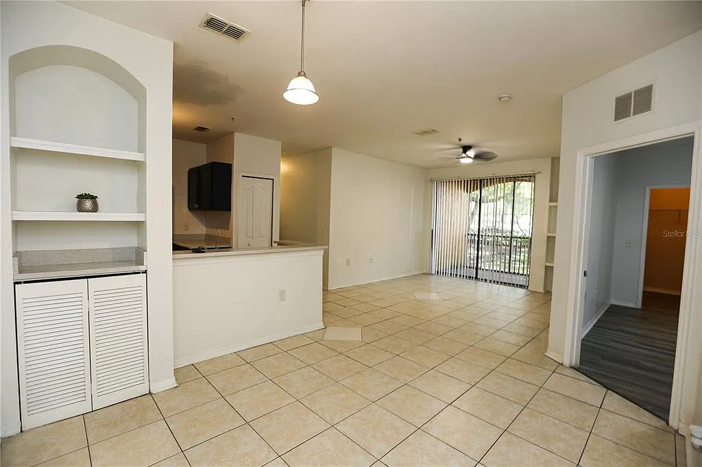6169 Metrowest Blvd — Photo 3