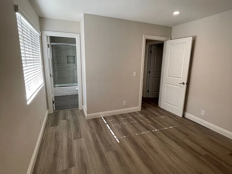925 S Benito Ave — Photo 17