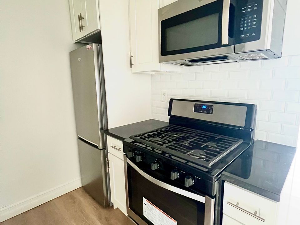 1st image of 1670 Bell Blvd APT 205
