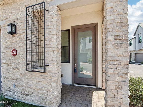 2nd image of 3200 N 39th Street #28