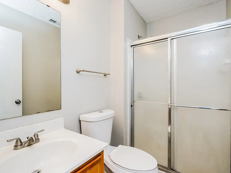 6516 Hunters Creek Blvd — Photo 11