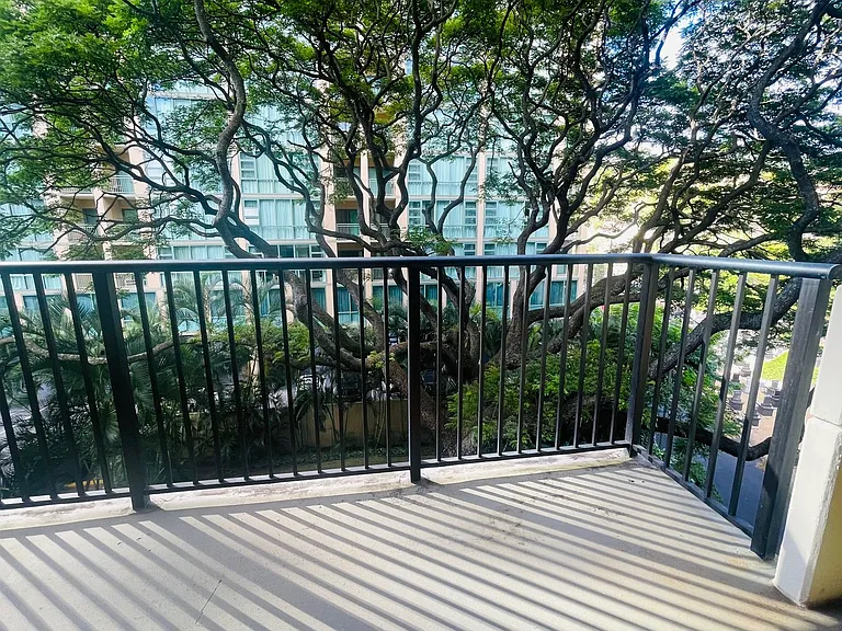 21 Craigside Pl #4C — Photo 7