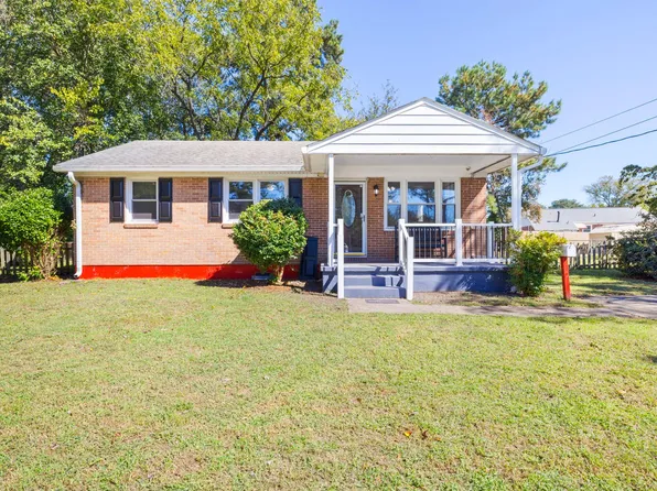 1605 Lyontine Ln, Portsmouth, VA 23701
