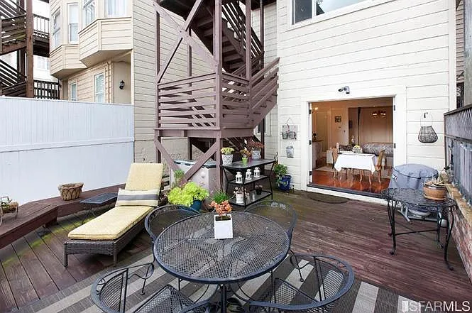 2336 Jones St #A — Photo 12