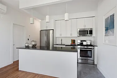 Rented by Erica Sullivan, LREB